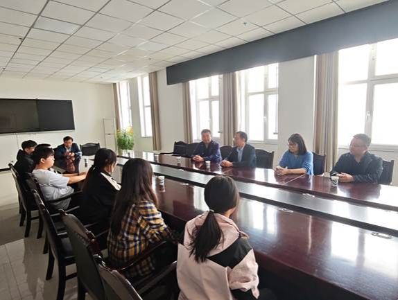 20250928永利yl23411赴张掖市职教中心等实习单位看望实习员工